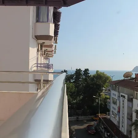 Rosella Hotel 3*